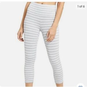 Athleta High Rise Heather Stripe Chaturanga Capri